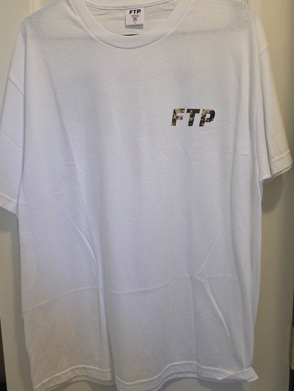 FTP  Camo Logo L
